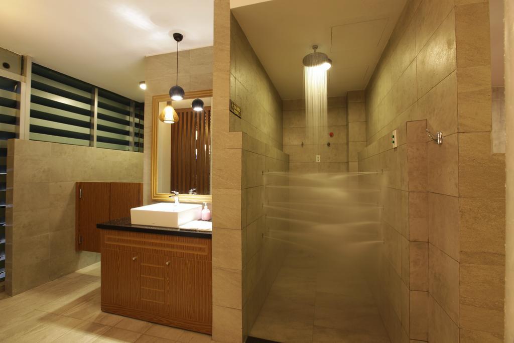 Minh Tam Hotel & Spa 3/2 Thành Pho Ho Chí Minh Esterno foto