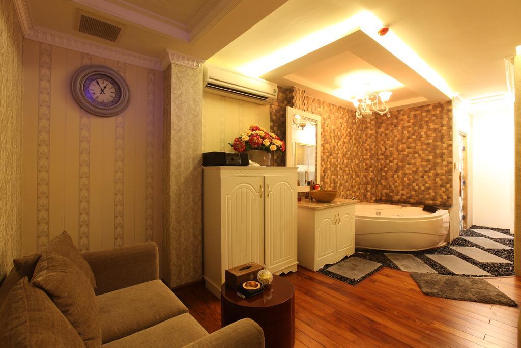 Minh Tam Hotel & Spa 3/2 Thành Pho Ho Chí Minh Esterno foto