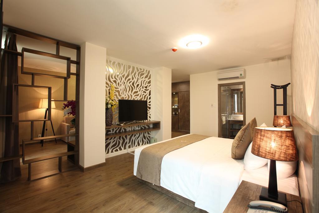 Minh Tam Hotel & Spa 3/2 Thành Pho Ho Chí Minh Esterno foto